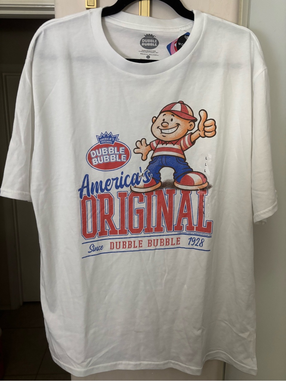 NWT White Graphic Tee - America's Original